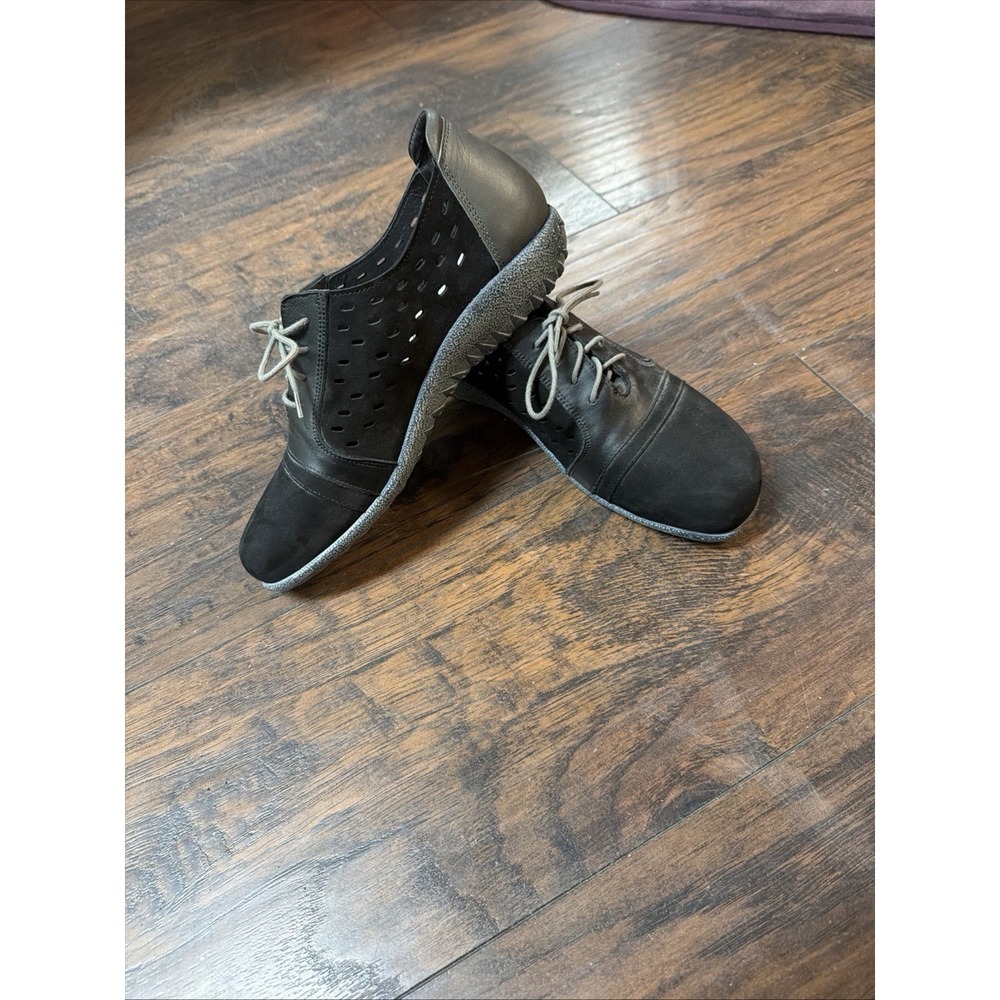 Naot‎ Lalo women's sneakers Size 38 (US 7.5-8)